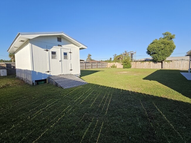 Building Photo - 6003 Pridgen St