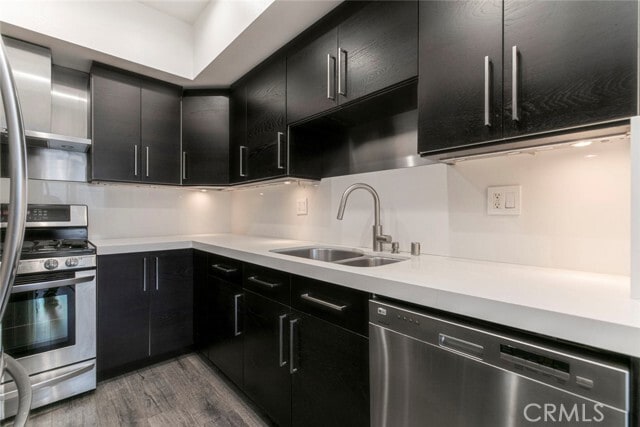 Building Photo - 234 N Kenwood St