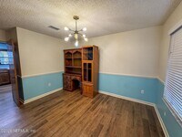 Building Photo - 233 Swan Lake Dr