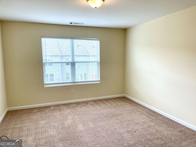 Building Photo - 11971 Fuller St