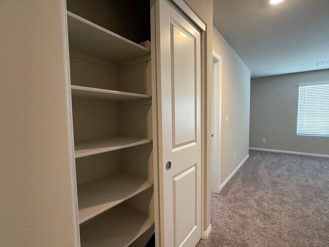 Building Photo - Brand New, Never Lived in House, located in the Southwest!