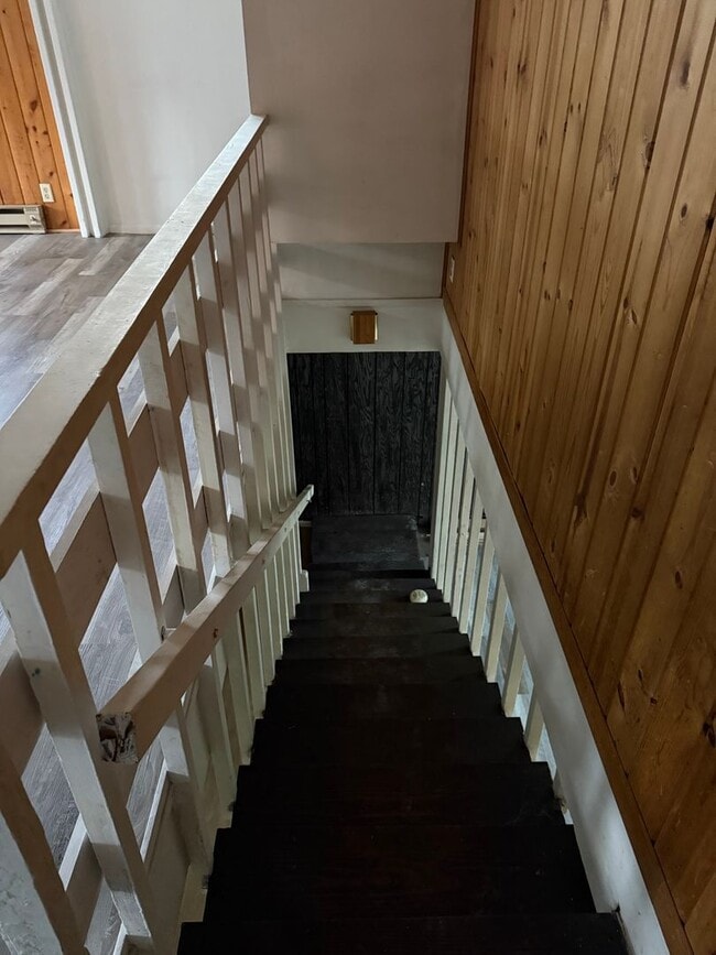 Building Photo - Spacious Two-Story with Country Kitchen and Low-Maintenance Yard