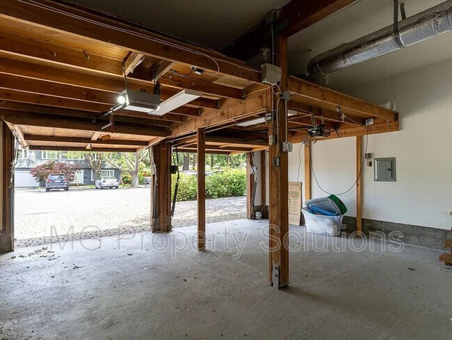 Building Photo - 27 Niven Way