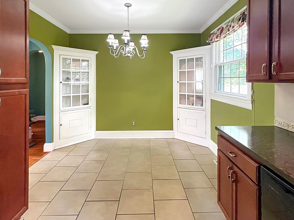 Dining room - 108 Manchester Ave