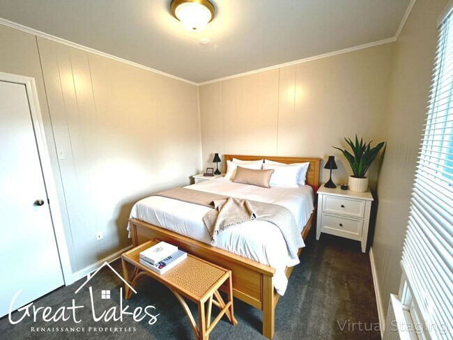 Building Photo - Homey 2 bedroom / 1 bathroom house now ava...