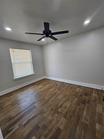 Building Photo - 3254 Matthews Dr