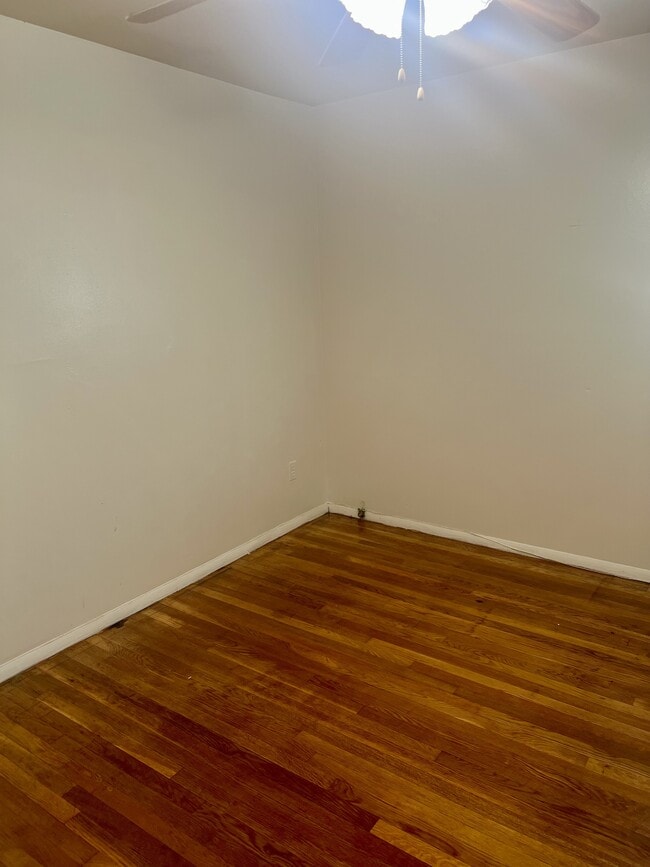 Building Photo - 3012 Oxon Run Ct