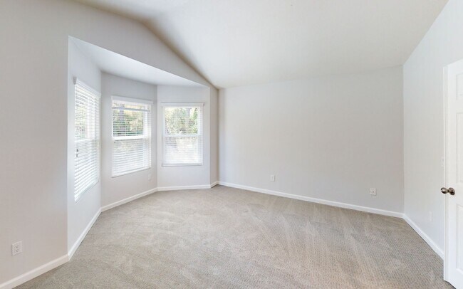 Building Photo - 5239 Wohlford St