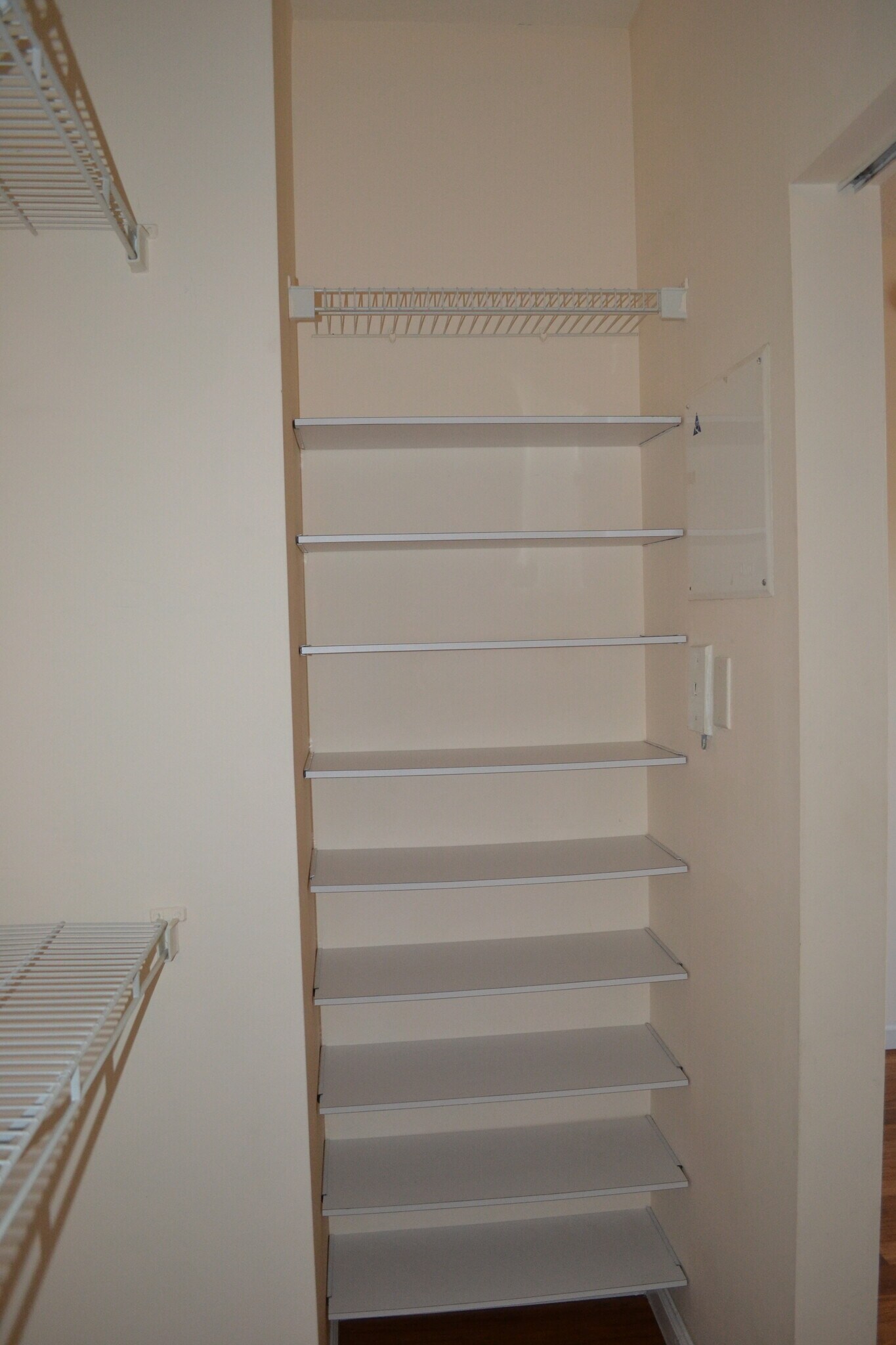 Walk-in Closet - 4506 SW 160th Ave