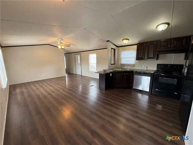 Building Photo - 1035 Ferryboat Ln