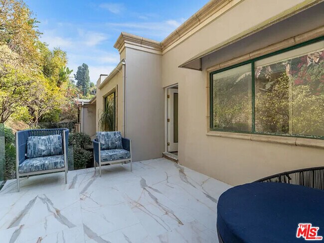 Building Photo - 9213 Warbler Way