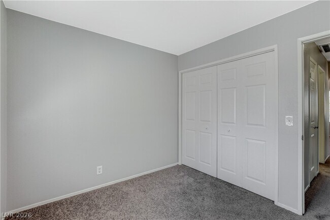 Building Photo - 5270 Carriellen Ln