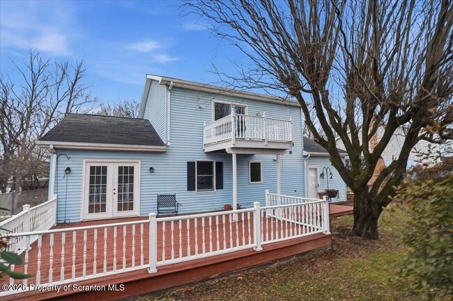 Building Photo - 21 Circle Dr