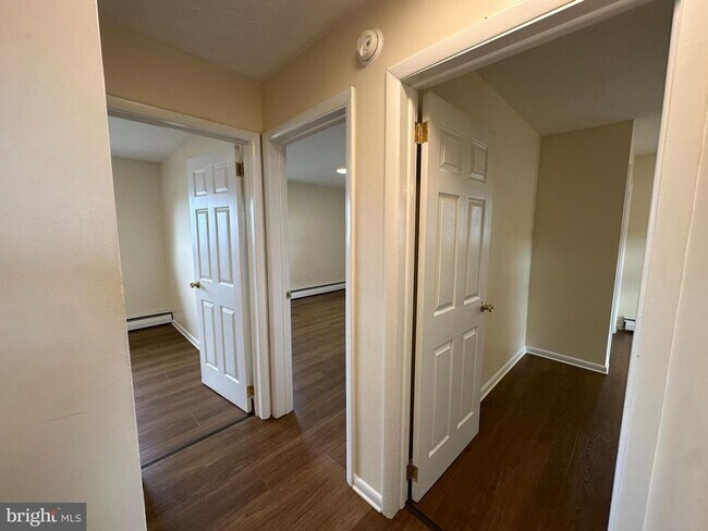 Building Photo - 623 Kriner Rd