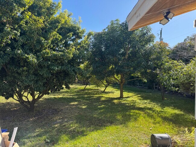 Building Photo - 5239 Club Rd