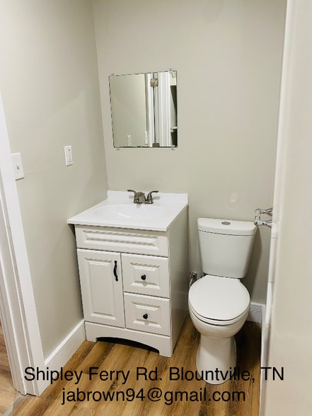 Building Photo - 534 Shipley Ferry Rd