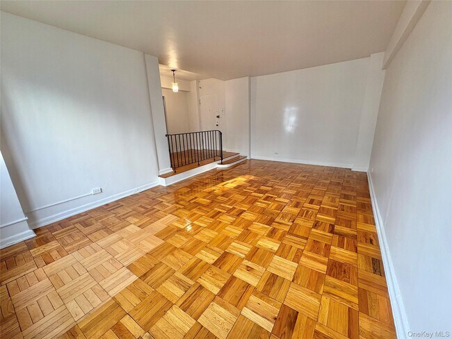 Building Photo - 98-41 64th Rd