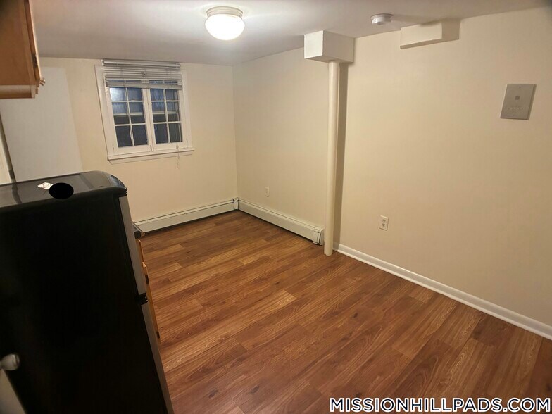 Building Photo - 53 S Huntington Ave