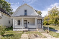 Building Photo - 1223 Waverly-2