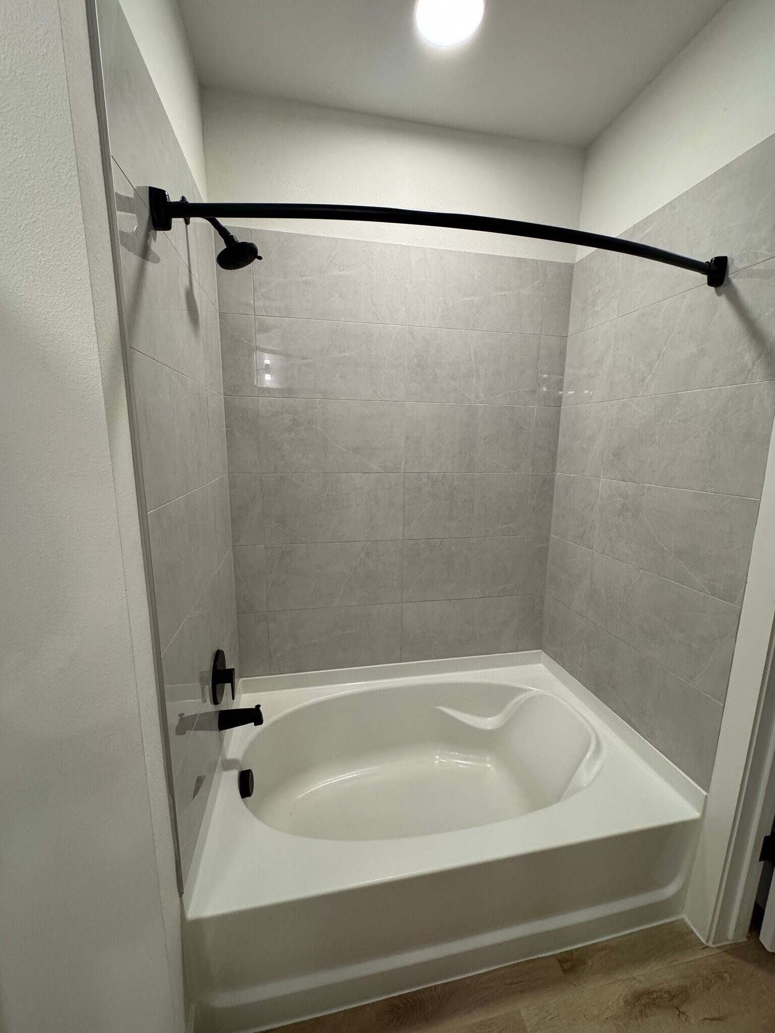 Building Photo - 2343 Portman Ave