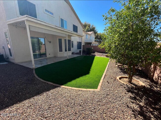 Building Photo - 17640 N 17th St