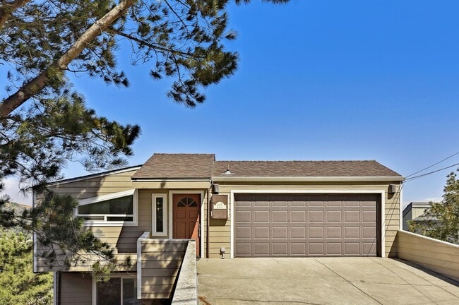 Primary Photo - 1117 Humboldt Rd