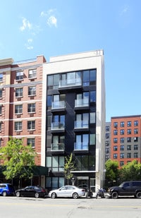 Building Photo - The Style