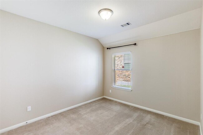 Building Photo - 1513 Rimstone Dr