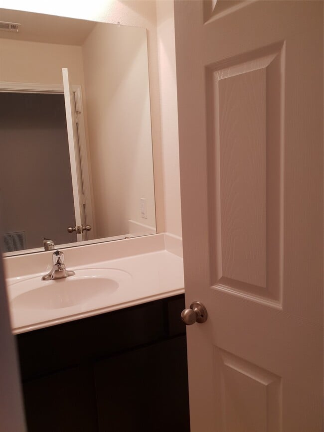 Building Photo - 18155 Bethany Manor Ct