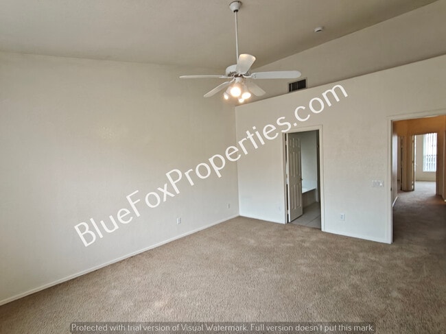 Building Photo - 7600 W Summer Sky Dr