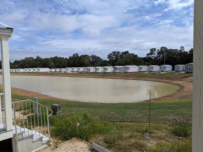 Building Photo - 21275 Lodge Rd