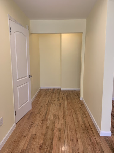 Building Photo - 260 Glenbrook Ave