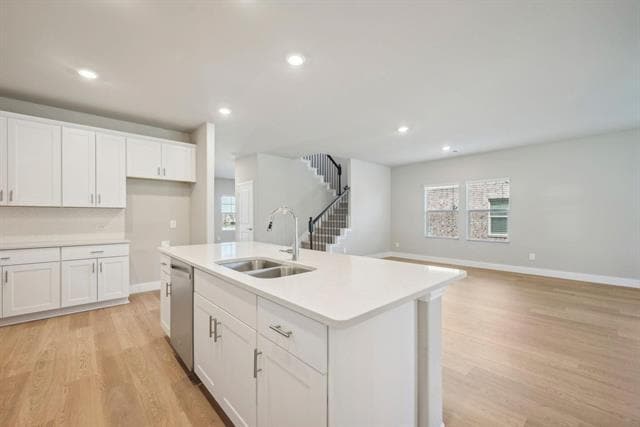 Building Photo - 2208 Palomino Ln