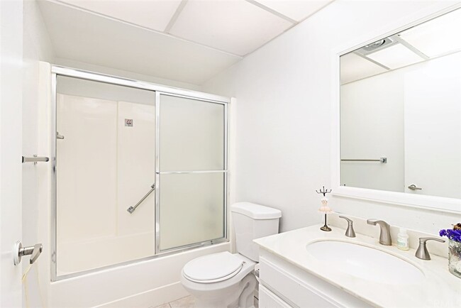 Building Photo - 5369 Algarrobo-