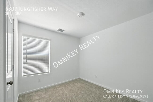 Building Photo - 6307 Kingfisher Wy