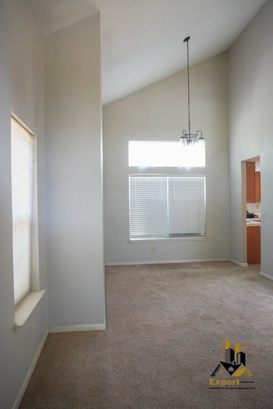 Building Photo - 8420 Oak Flat Way
