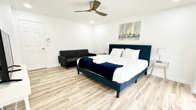 Building Photo - 1819 Old Peachtree Rd NE