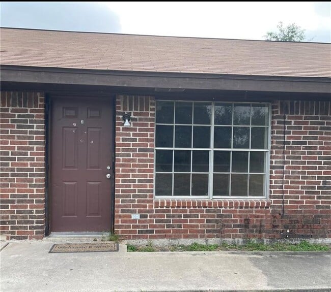 Primary Photo - 2509 Erie Ave