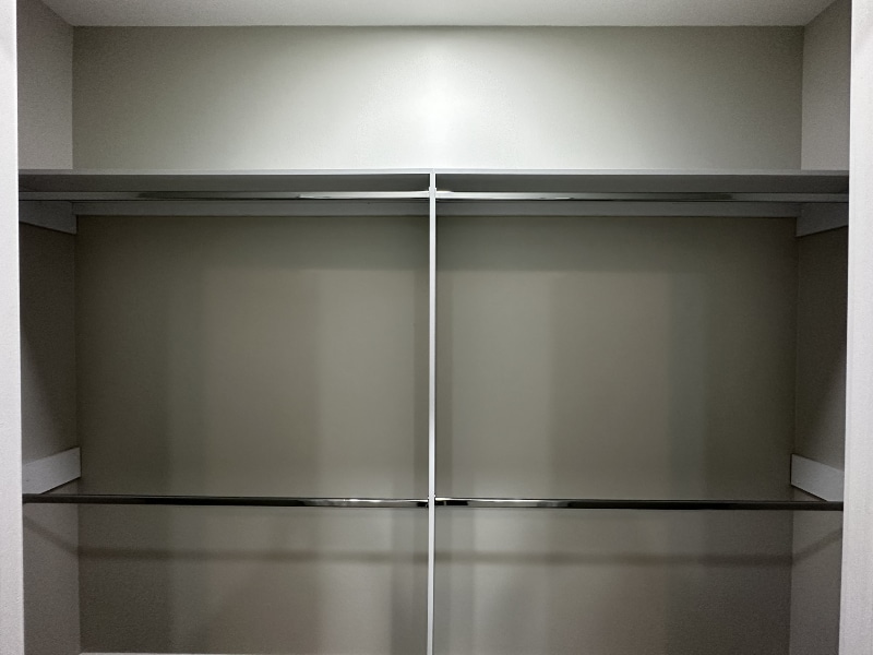 Building Photo - 1002 Sugar Garden Drive