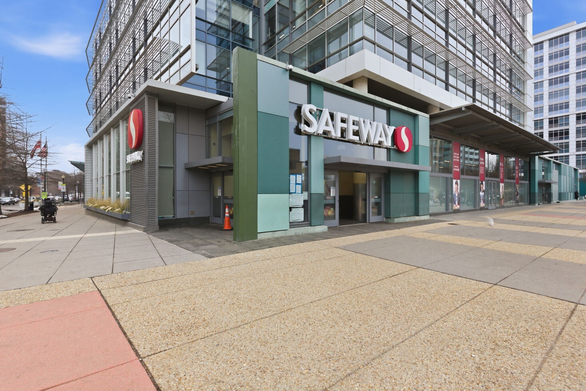 Building Photo - 1101 3rd St SW