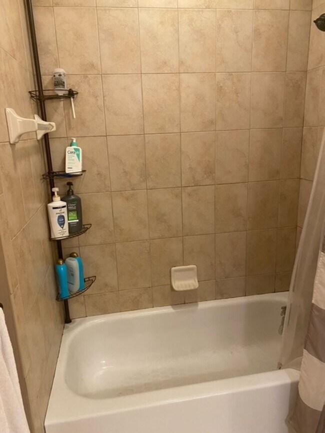 Building Photo - Jackson Square - 2 Bedroom, 2 Bathroom Condo **$400 Leasing Bonus**
