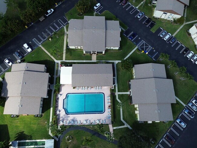 Building Photo - 3626 La Mar Ct