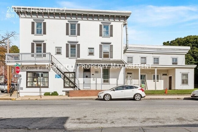 Building Photo - 201 E Chestnut St