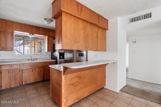 Building Photo - 3313 Cork Dr