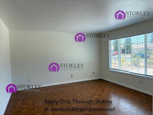 Building Photo - 53 E Trident Dr