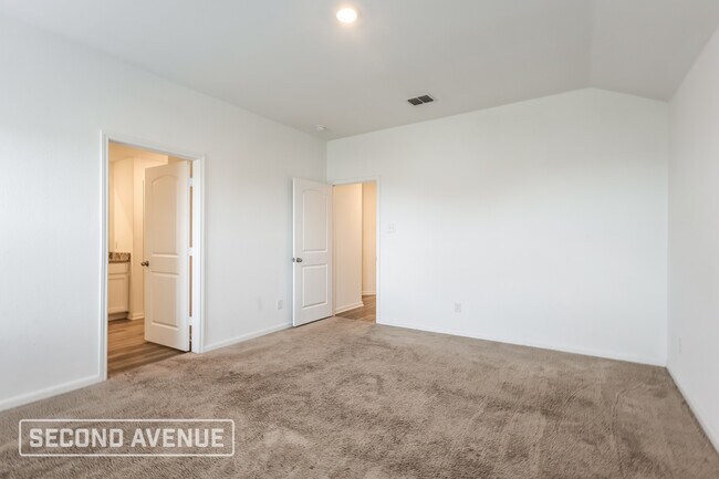 Building Photo - 10906 Juliette Pass