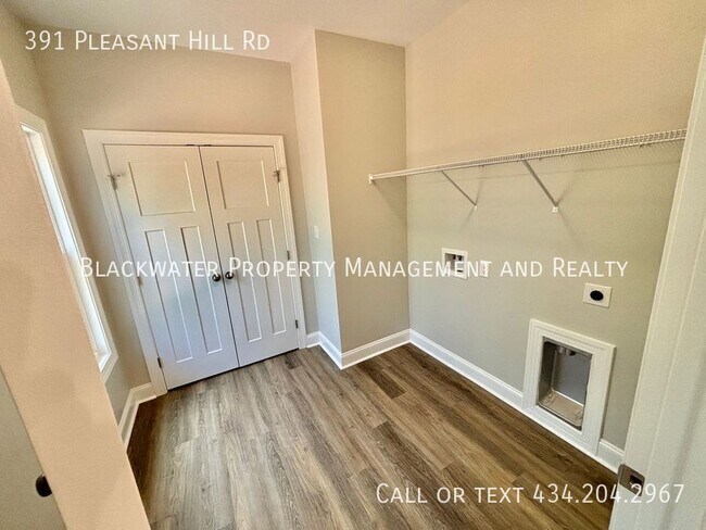 Building Photo - 391 Pleasant Hill Rd