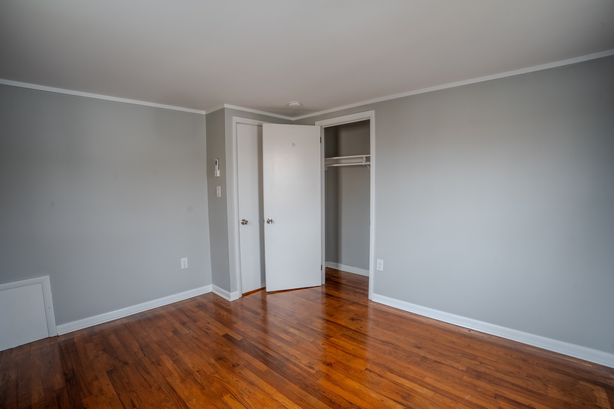 Building Photo - 152 Calvert St