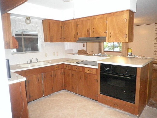 Building Photo - 1931 Ganyard Dr