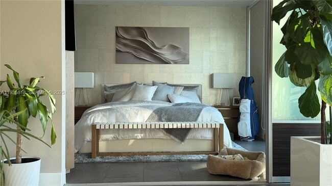 Building Photo - 92 SW 3rd St